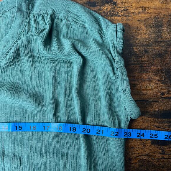 Orivs Womens Sage Green Button Front Short Cap Sleeve Blouse Sz L V-Neck Flowy - Picture 7 of 9